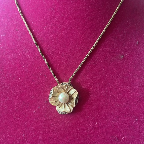 Vintage Christian Dior gold & pearl necklace - Picture 2 of 7